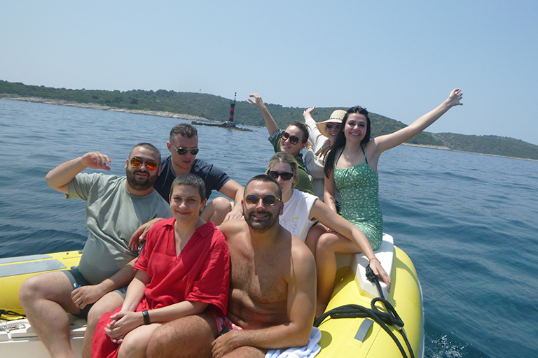 Participants exploring islands as part of Zadar sea activity