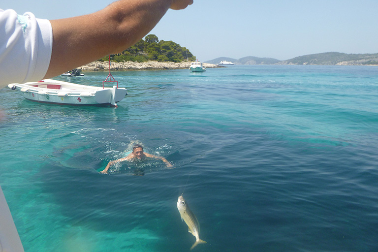 Employees fishing task